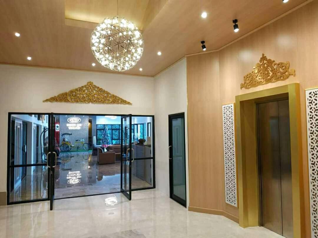 Vista Hotel Chiang Mai - Sha Extra Plus Екстер'єр фото