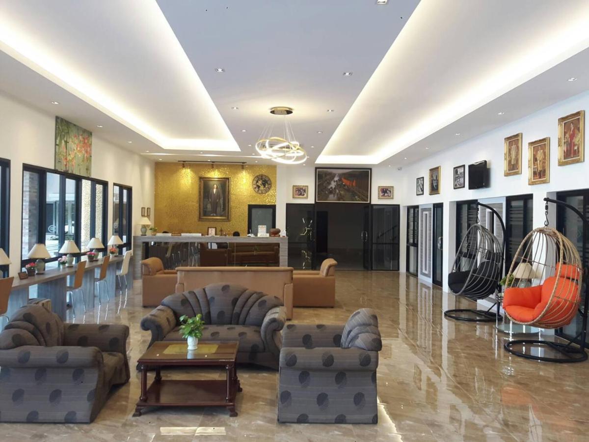 Vista Hotel Chiang Mai - Sha Extra Plus Екстер'єр фото