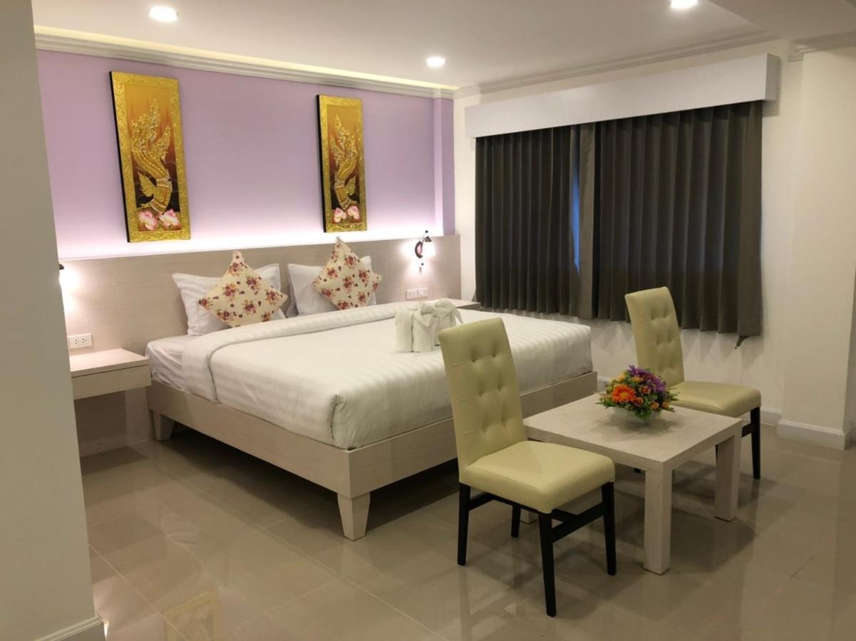 Vista Hotel Chiang Mai - Sha Extra Plus Екстер'єр фото