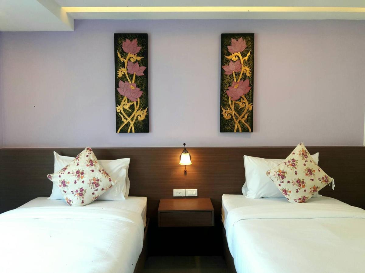 Vista Hotel Chiang Mai - Sha Extra Plus Екстер'єр фото