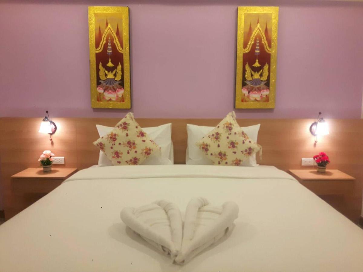 Vista Hotel Chiang Mai - Sha Extra Plus Екстер'єр фото