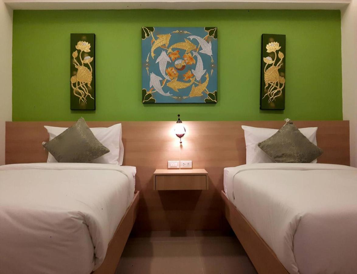 Vista Hotel Chiang Mai - Sha Extra Plus Екстер'єр фото