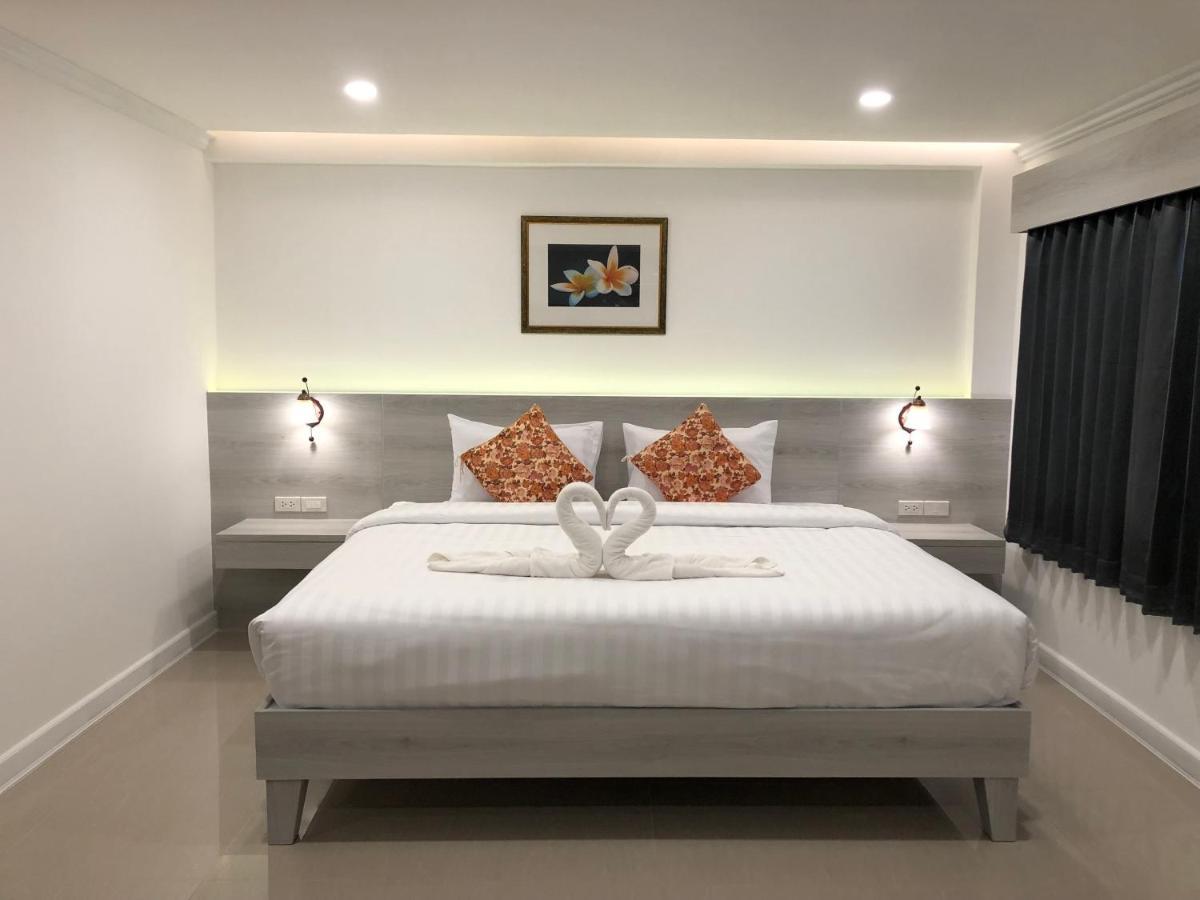 Vista Hotel Chiang Mai - Sha Extra Plus Екстер'єр фото